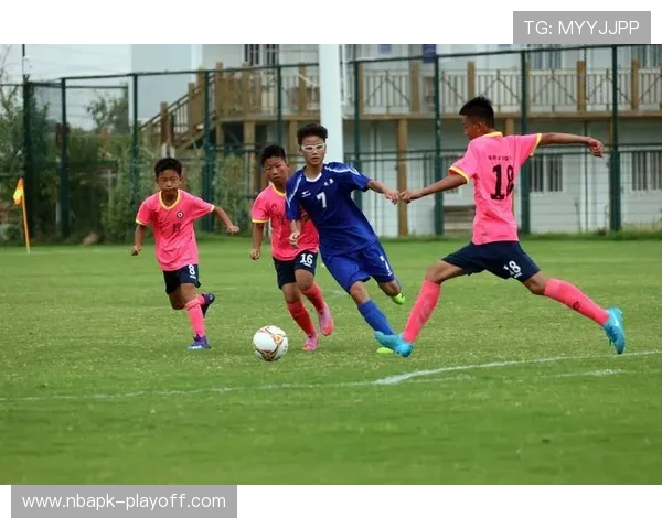 足球v体育官网用户评论与互动专区，畅谈足球赛事精彩瞬间与球队战绩